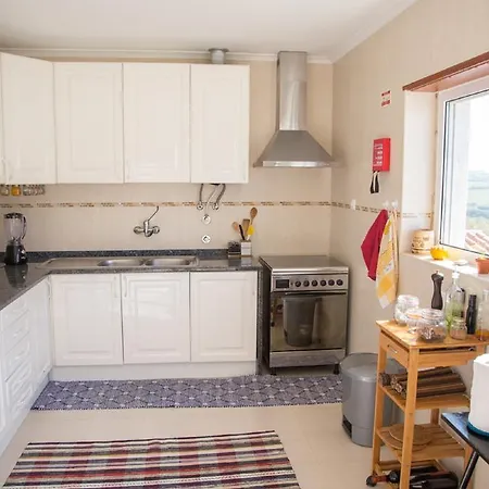 Alaia Surflodge * אריסרייה