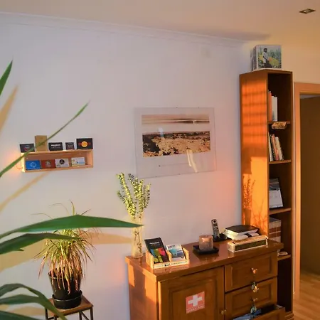 Hostel Alaia Surflodge